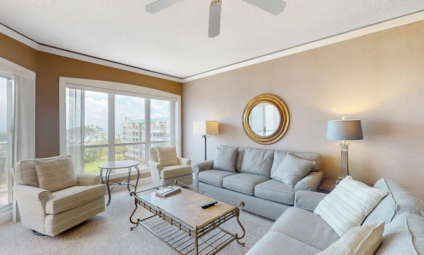 Windsor Court North 4504