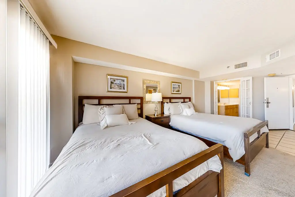 Family-friendly home w/ an ocean view + shared pool & hot tub - near the beach