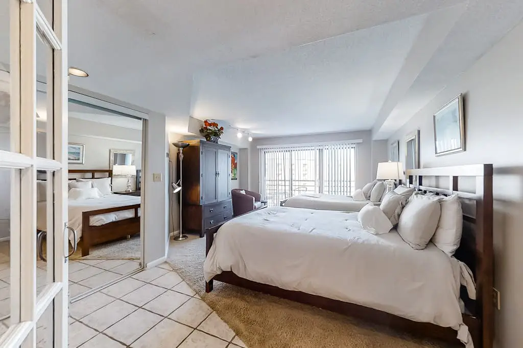 Family-friendly home w/ an ocean view + shared pool & hot tub - near the beach