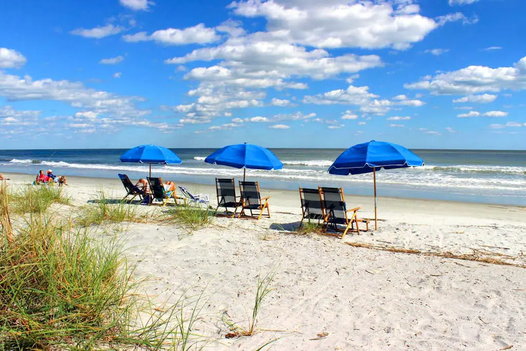Family-friendly home w/ an ocean view + shared pool & hot tub - near the beach