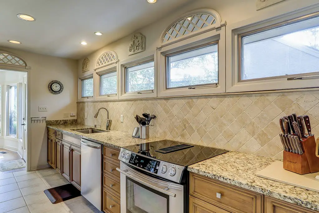 Charming 3 bedroom 3 1/2 bath home in beautiful Sea Pines.