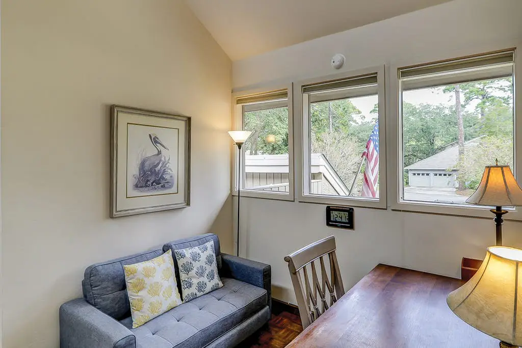 Charming 3 bedroom 3 1/2 bath home in beautiful Sea Pines.