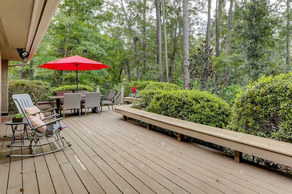 Charming 3 bedroom 3 1/2 bath home in beautiful Sea Pines.