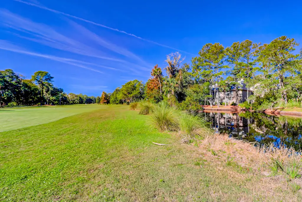 Lovely Condo with Shared Pool & Tennis Dogs Welcome