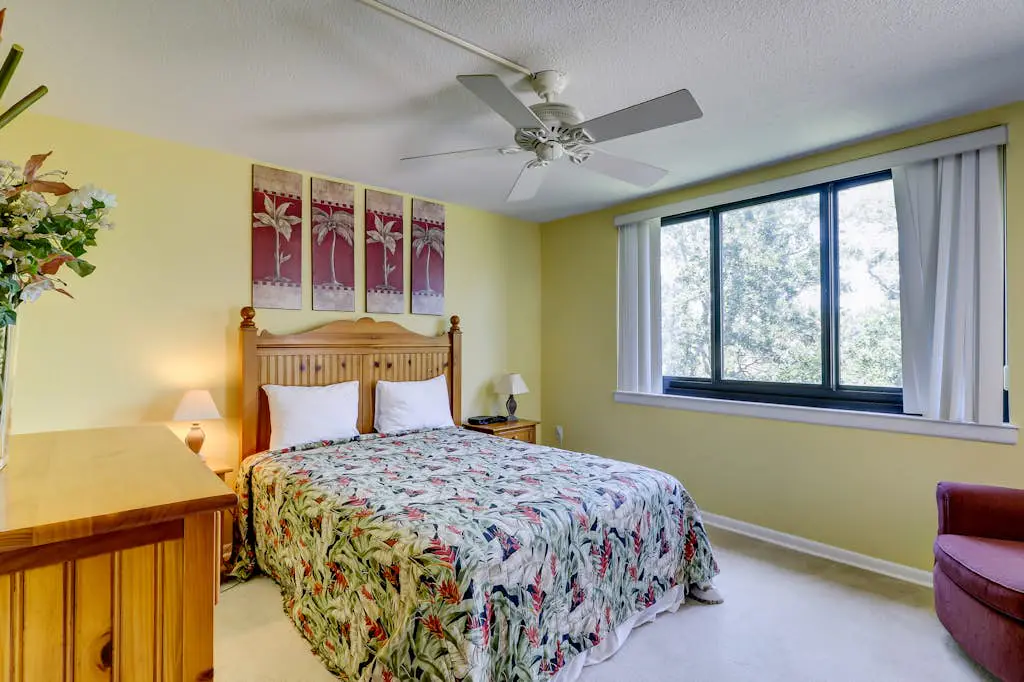 Stunning oceanview condo w/ a shared pool, hot tub, & tennis, plus beach access