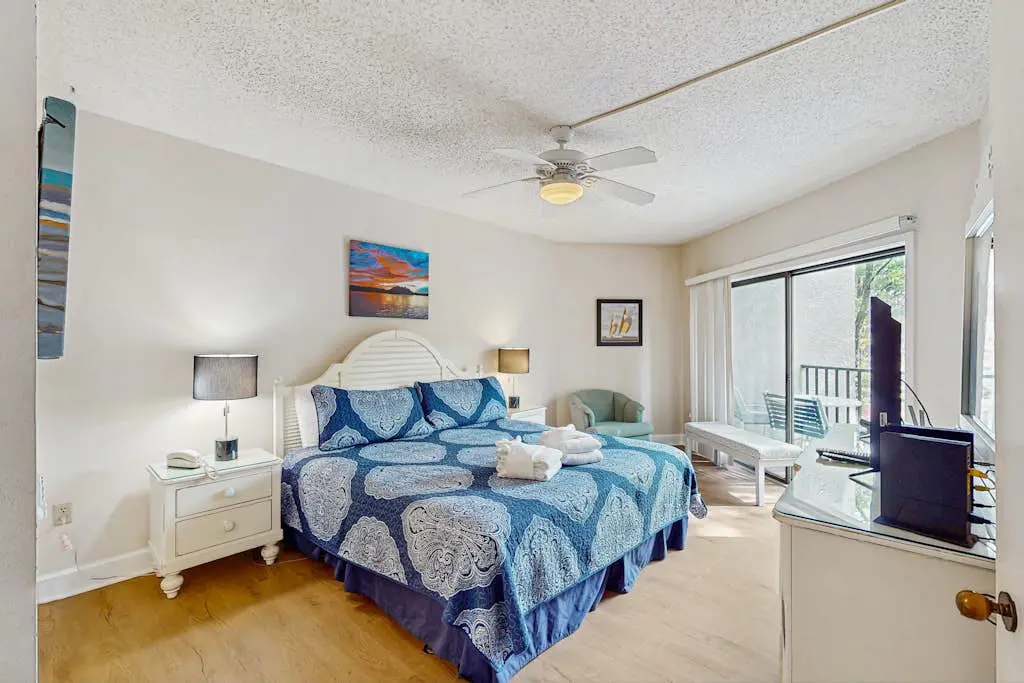 Inviting family-friendly condo with balcony, central AC, & outdoor pool