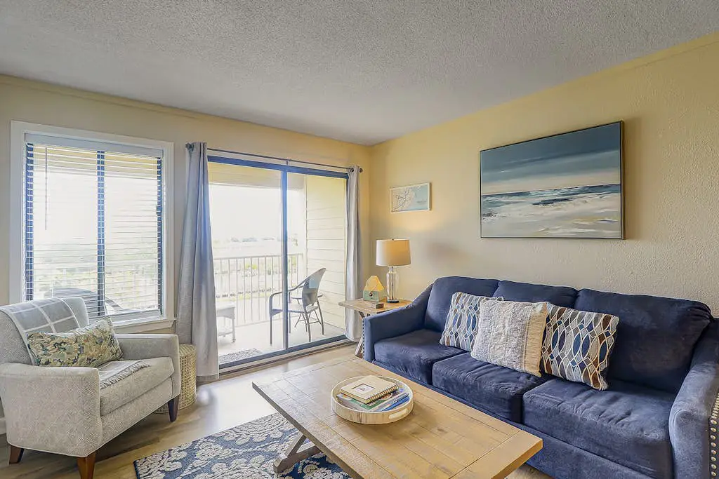 Pristine Beach Condo w/ Shared Pools, Free WiFi, and Central AC