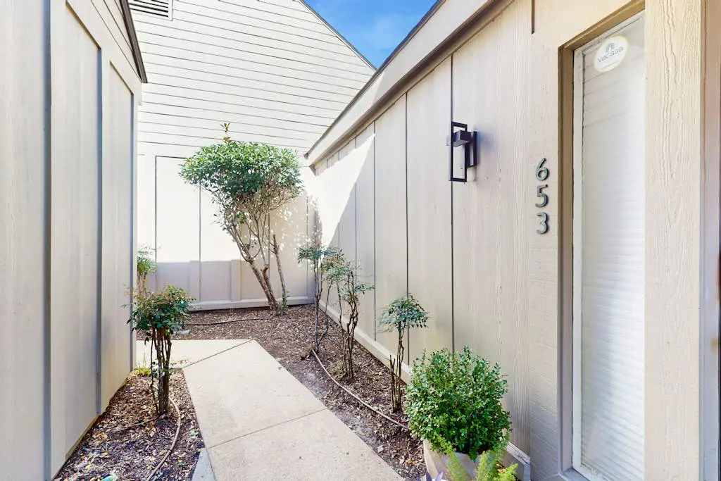 Dog-Friendly Home Near Golf & Beach w/Shared Pool, Gated Back Deck, & Fast WiFi