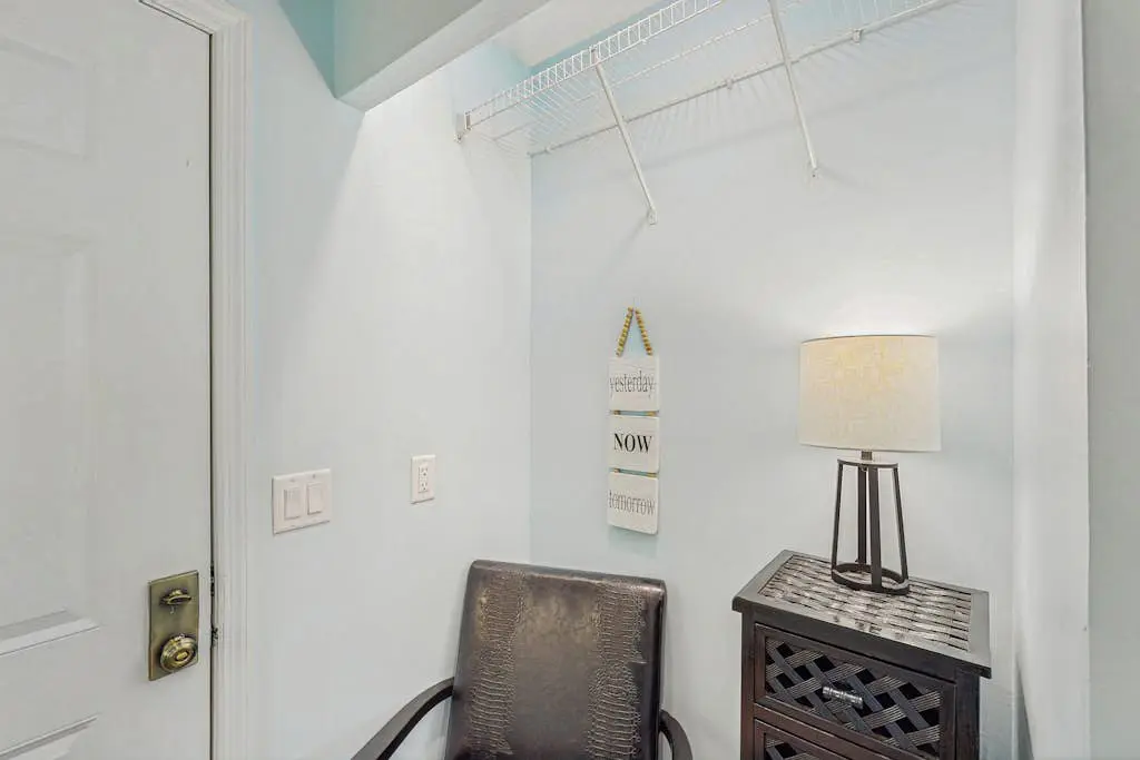 Conveniently Located Vacation Condo w/Shared Pool & Tennis Court, Free WiFi, AC