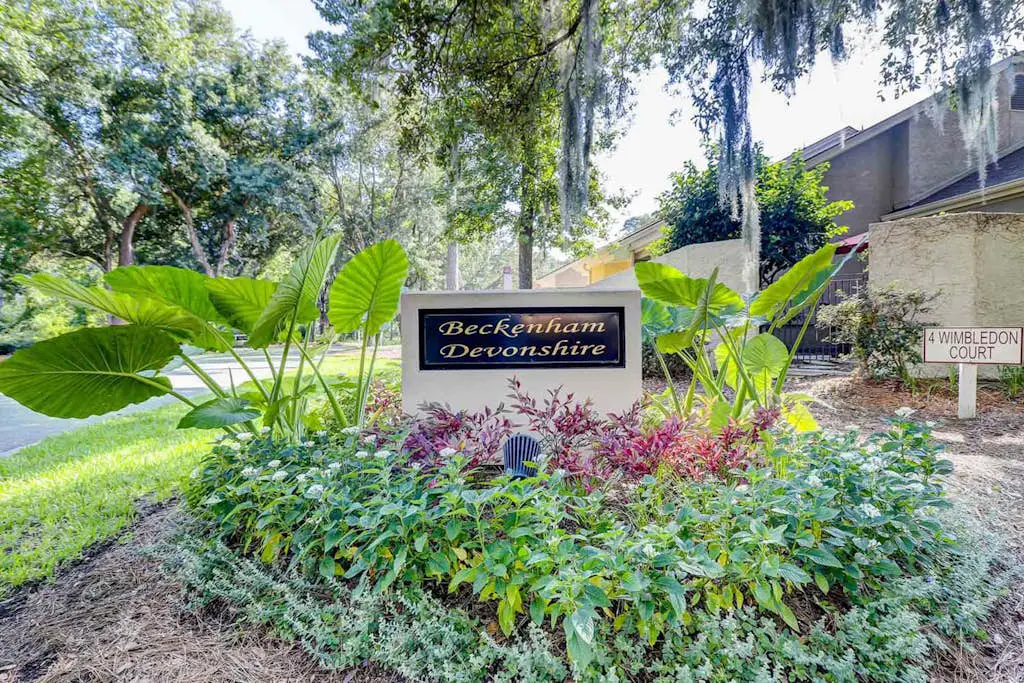 Conveniently Located Vacation Condo w/Shared Pool & Tennis Court, Free WiFi, AC