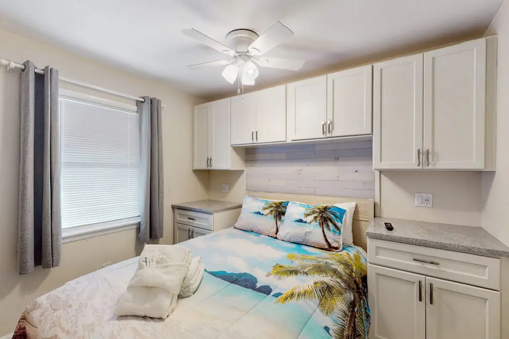 Dreamy Island Condo W/ Beach Access, Shared Pool, Private Balcony & WiFi