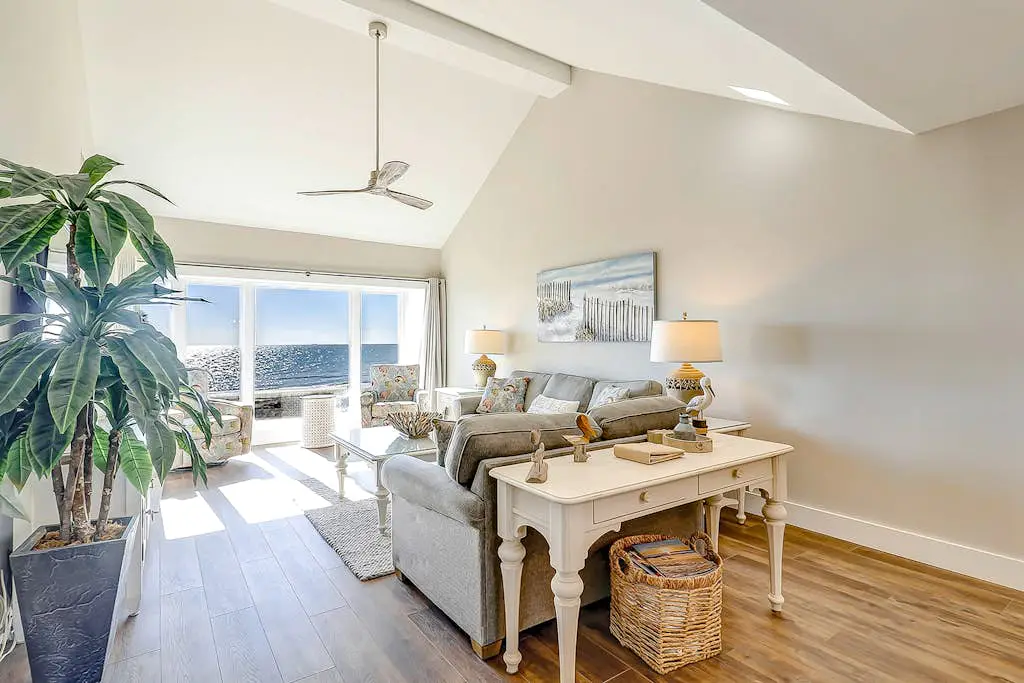 Newly-renovated ocean front condo on the 5th floor with a private balcony