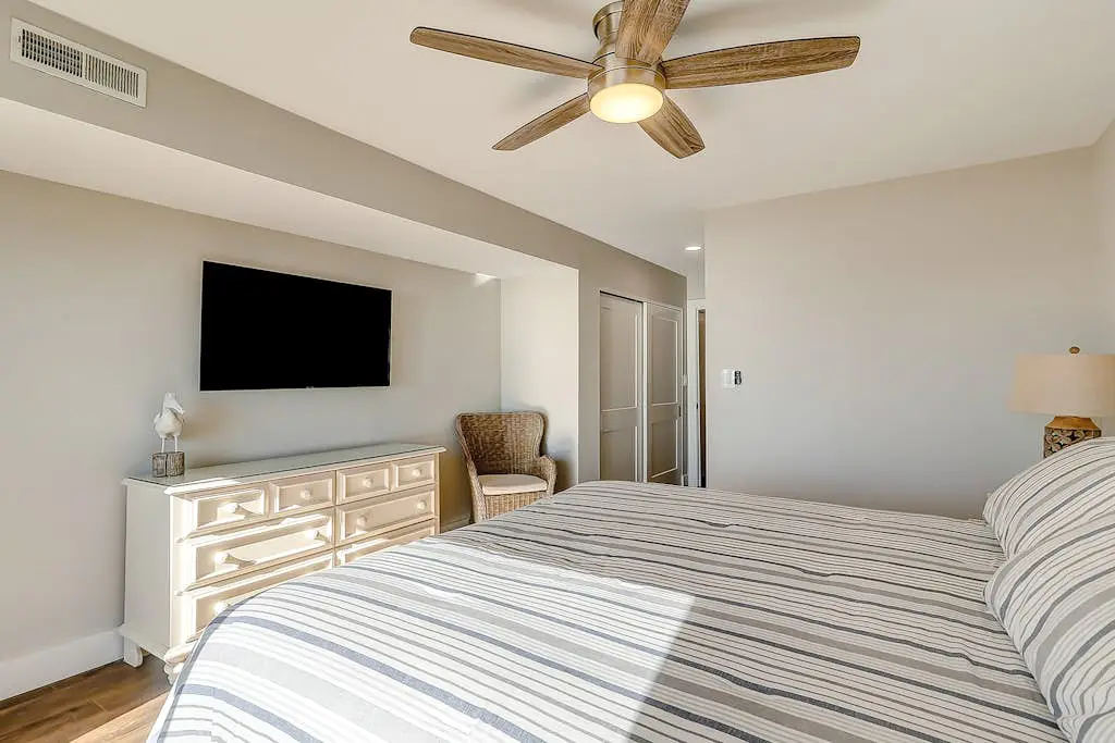 Newly-renovated ocean front condo on the 5th floor with a private balcony