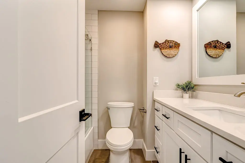 Newly-renovated ocean front condo on the 5th floor with a private balcony