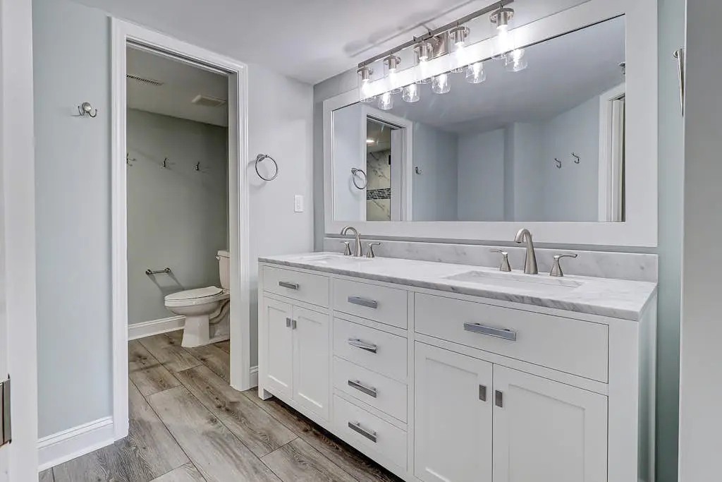 First-Floor, Oceanfront Condo w/Free WiFi, Balcony, Shared Hot Tub, Pool, Sauna