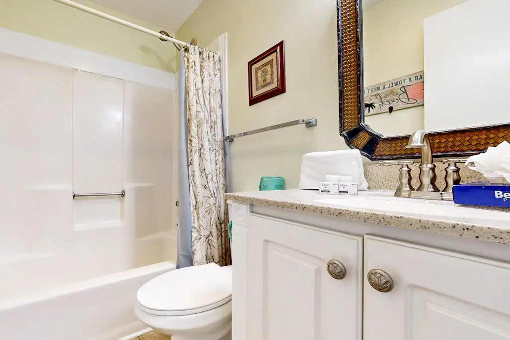 Oceanside Resort Condo w/ Indoor Pool, Tennis & Oceanfront Restaurant