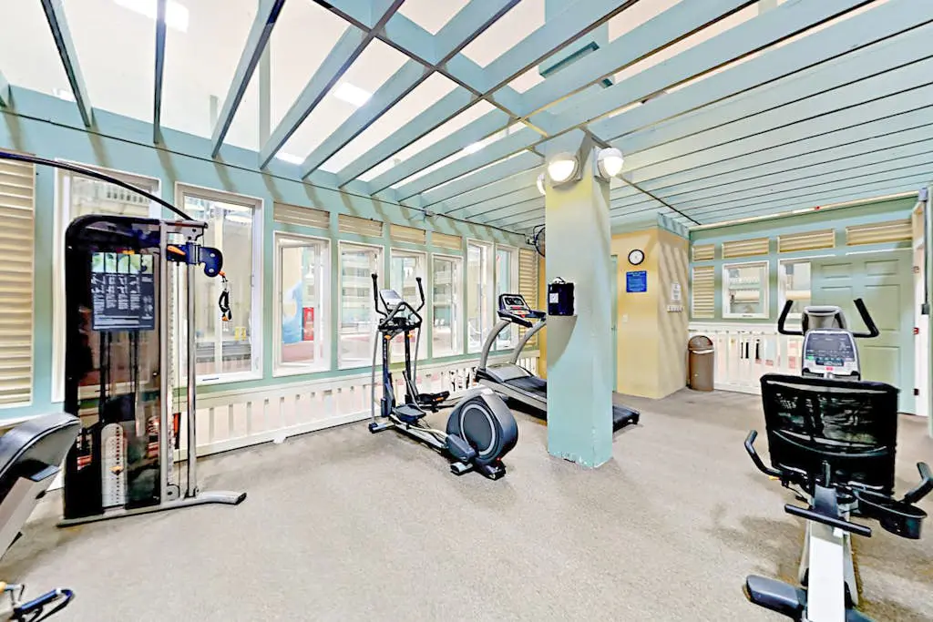 Oceanside Resort Condo w/ Indoor Pool, Tennis & Oceanfront Restaurant