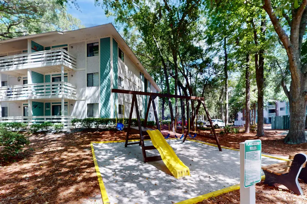 Gated Getaway w/ 2 Pools, Hot Tub & 10 Clay Tennis Courts, 350 Yards to Beach