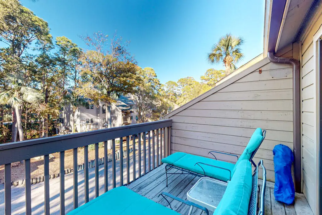 Lovely Palmetto Dunes Getaway w/ Pool & Shuttle to Shelter Cove, Near Beach