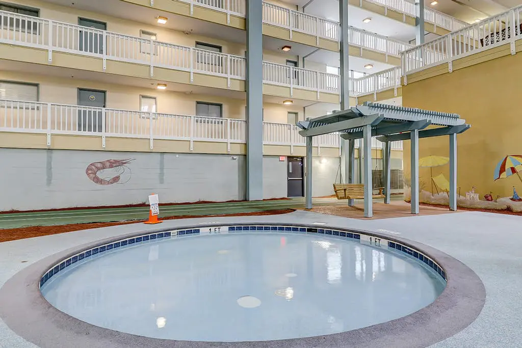 Charming Coastal Villa w/ Pools, Hot Tub, Gym & Private Beach Access
