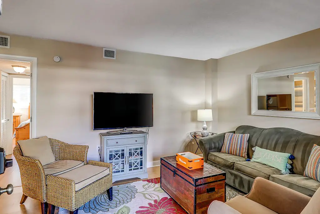 Mid-Island Marvel at Hilton Head Resort | Beach Access, Pools & Hot Tub