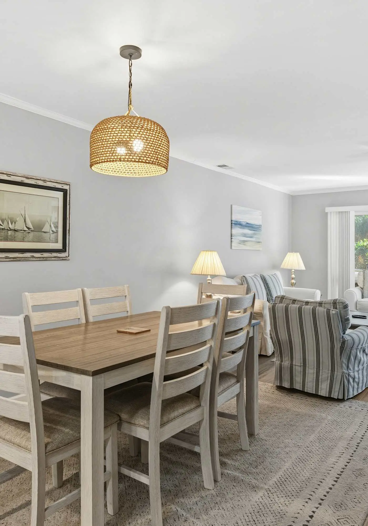 Updated all-suite tennis villa with W/D, pool, screened porch - near beach