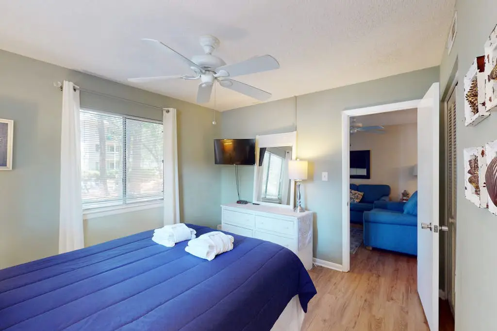 Redesigned Ground-Floor Villa with Pools, Hot Tub & Tennis | Steps to Sand