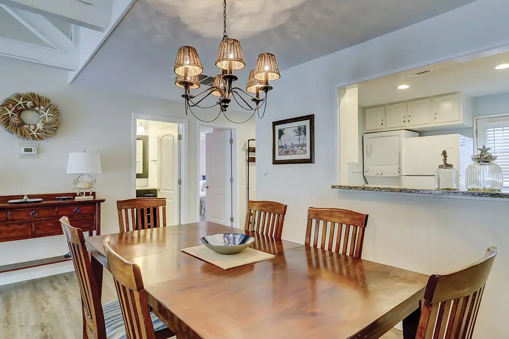 Queens Grant Condo in Palmetto Dunes Fenced Patio, Grill Near Beach