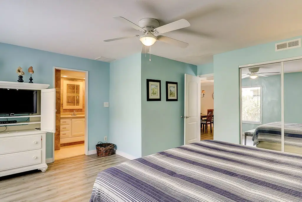 Queens Grant Condo in Palmetto Dunes Fenced Patio, Grill Near Beach