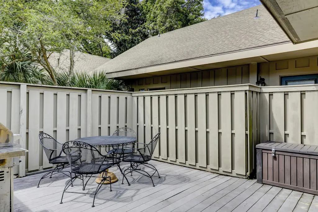 Queens Grant Condo in Palmetto Dunes Fenced Patio, Grill Near Beach