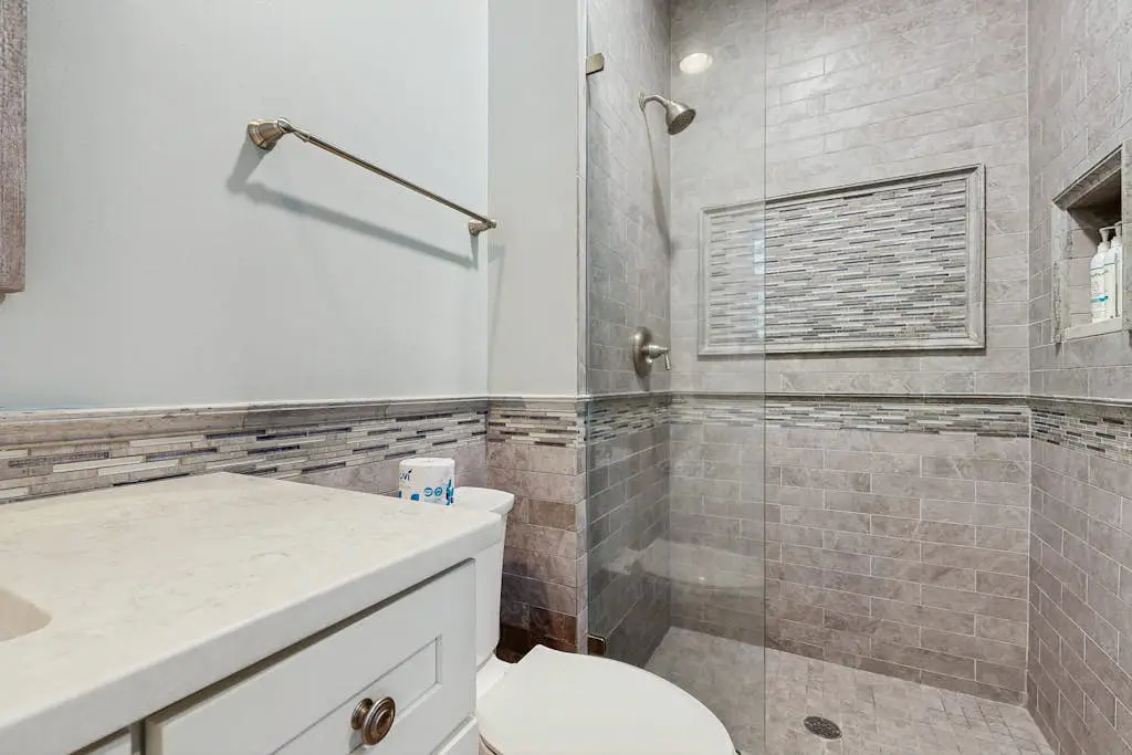 Beautiful half-acre estate with private hot tub and passes to the shared pool.