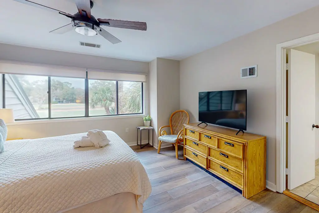 Palmetto Dunes Condo | Pool by the Golf Course | Bike to Beach