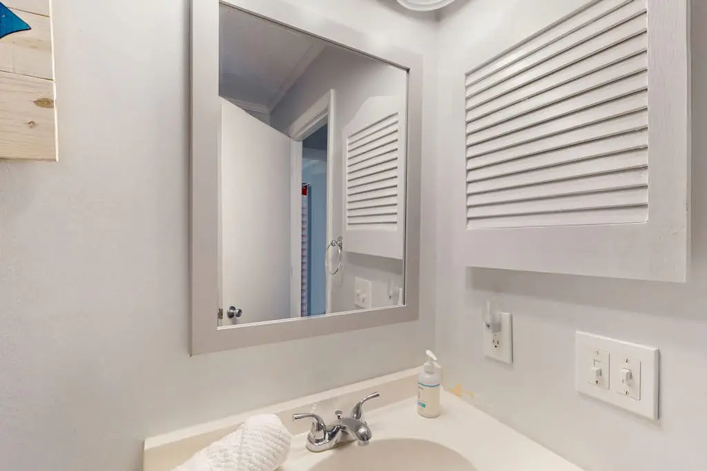Updated Condo with Fast WiFi, Shared Pool, Balcony & Central AC - Walk to Beach