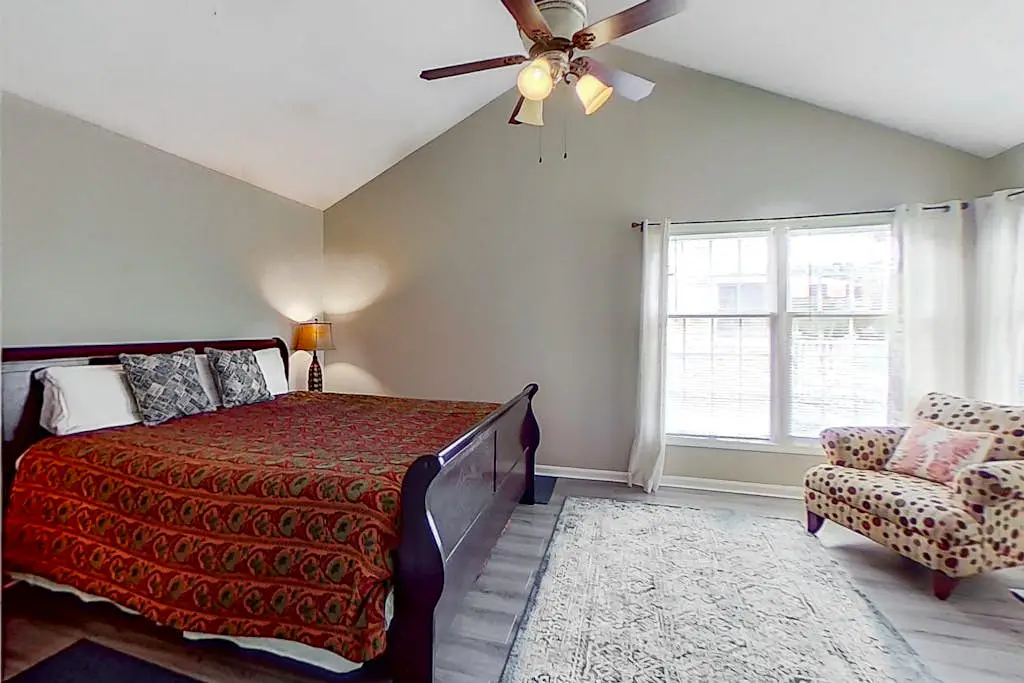 Dog-Friendly Condo w/ Lagoon & Golf View, WiFi & Shared Pool - Walk to Beach
