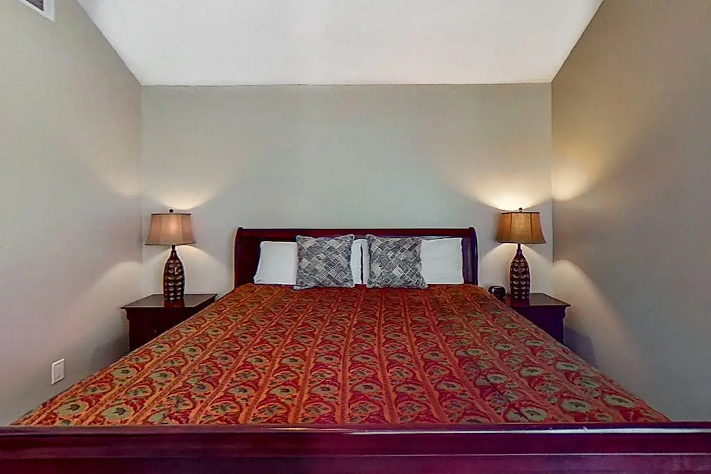 Dog-Friendly Condo w/ Lagoon & Golf View, WiFi & Shared Pool - Walk to Beach