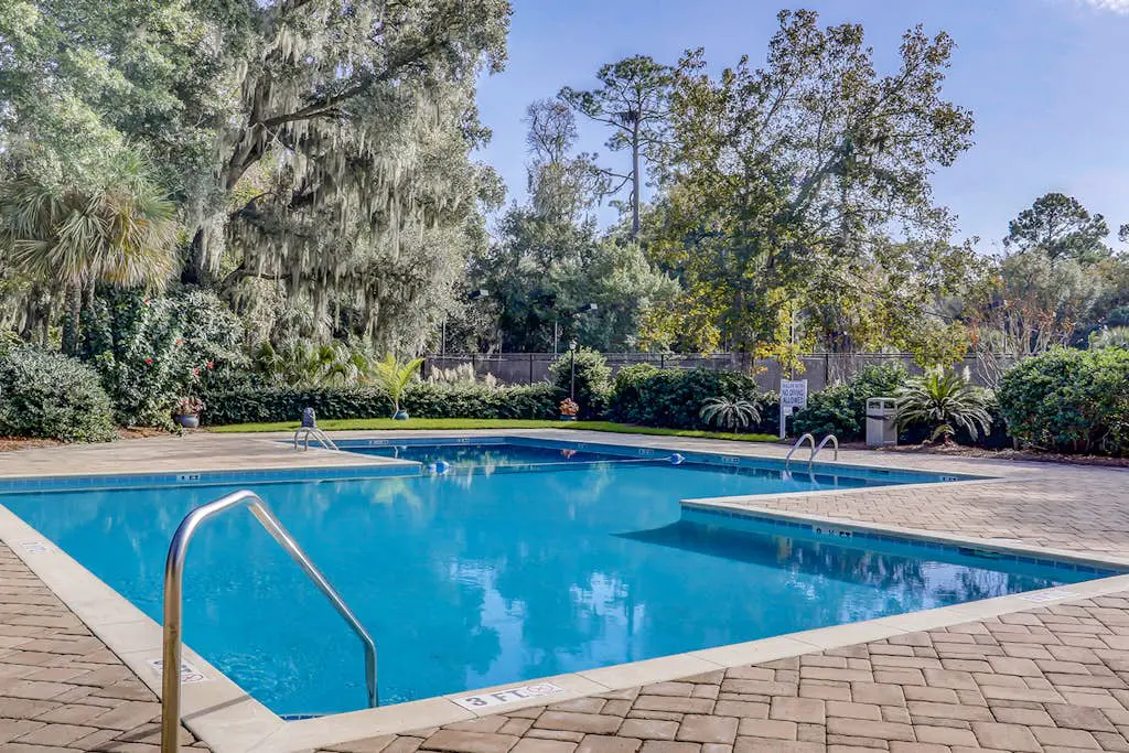 Dog-Friendly Condo w/ Lagoon & Golf View, WiFi & Shared Pool - Walk to Beach