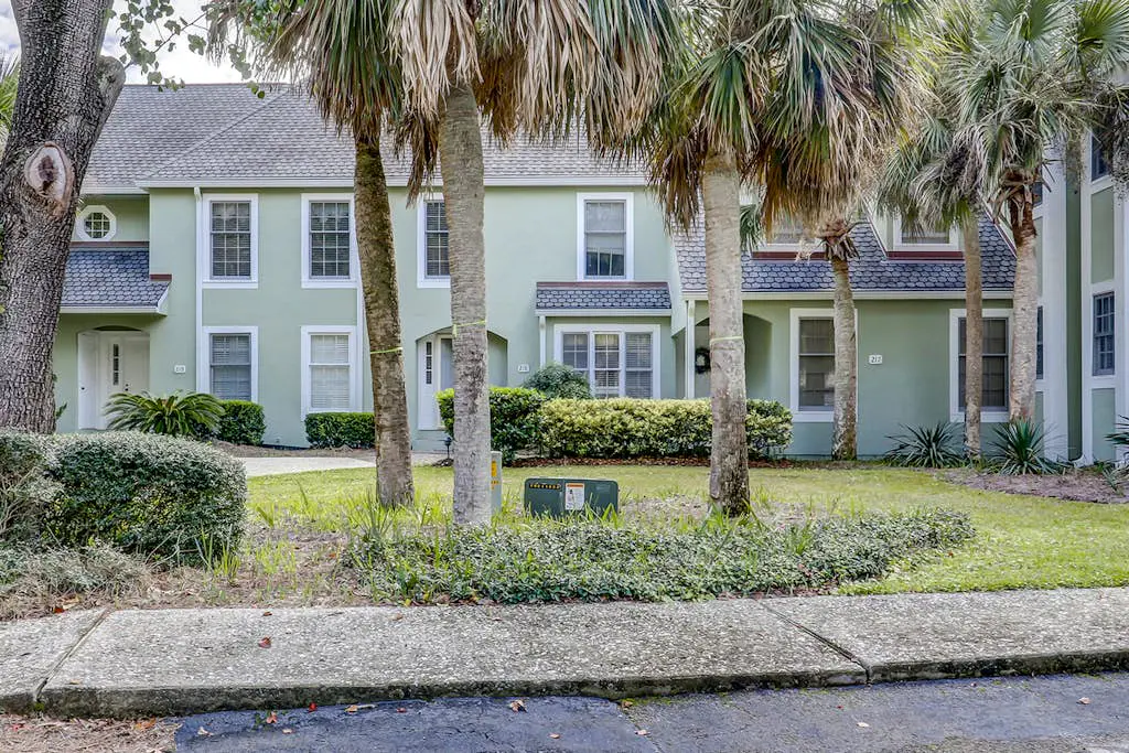 Dog-Friendly Condo w/ Lagoon & Golf View, WiFi & Shared Pool - Walk to Beach