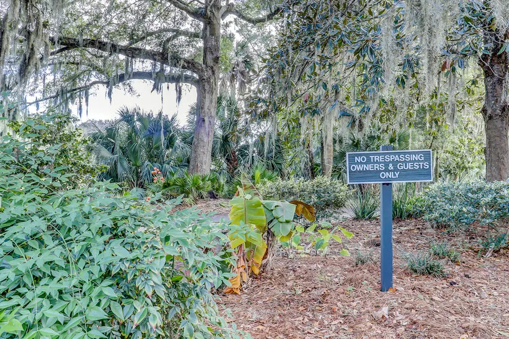 Dog-Friendly Condo w/ Lagoon & Golf View, WiFi & Shared Pool - Walk to Beach