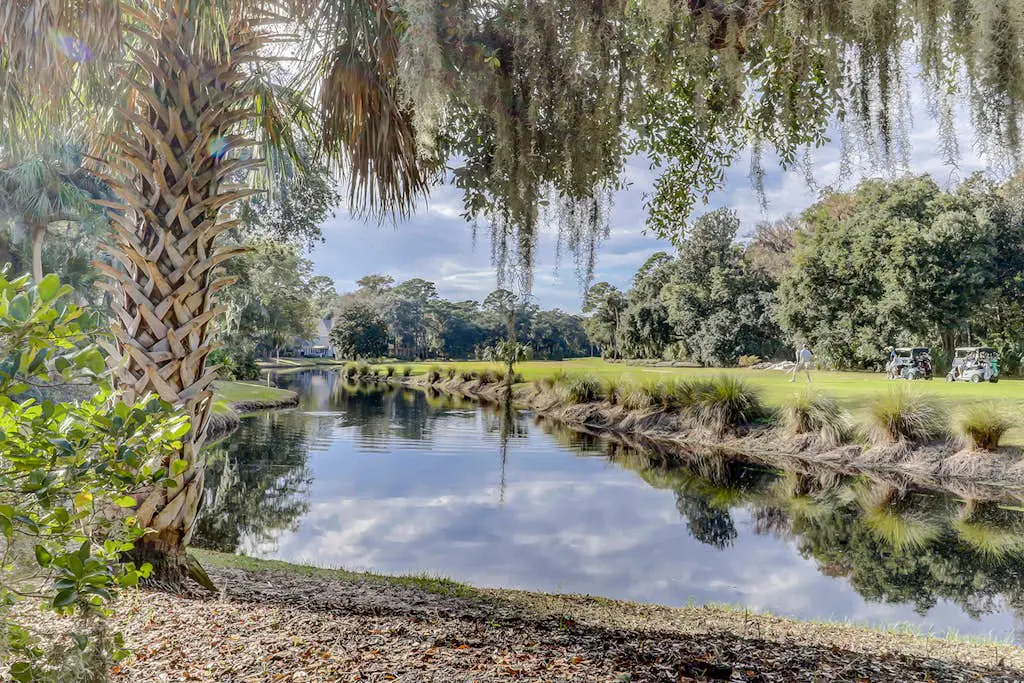 Dog-Friendly Condo w/ Lagoon & Golf View, WiFi & Shared Pool - Walk to Beach