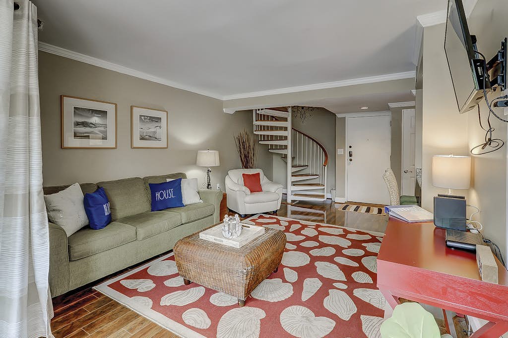 Stunning Two-Story Condo with Private Balcony, Free WiFi, Pool & Washer/Dryer