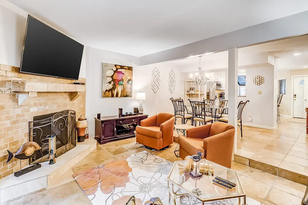 Dog-Friendly Villa w/ Walkable Beach Access, AC, Deck, WiFi & Shared Pool