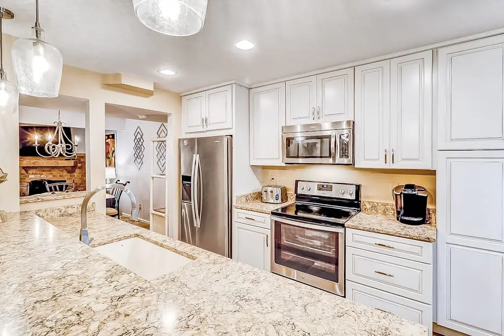 Dog-Friendly Villa w/ Walkable Beach Access, AC, Deck, WiFi & Shared Pool