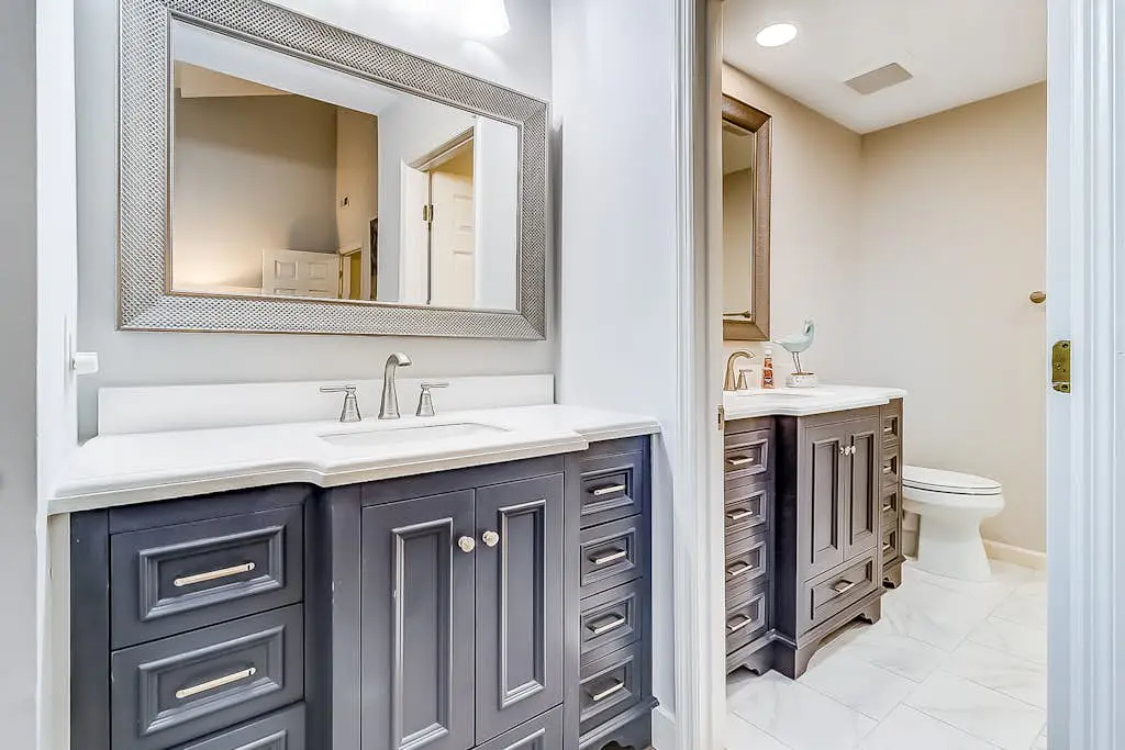 Dog-Friendly Villa w/ Walkable Beach Access, AC, Deck, WiFi & Shared Pool