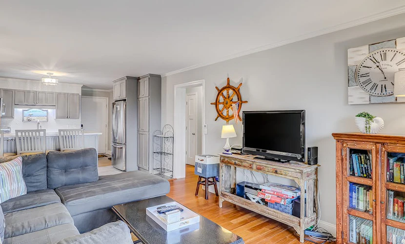 Beachwood Place 1H