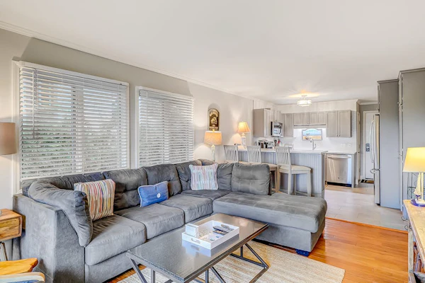 Beachwood Place 1H