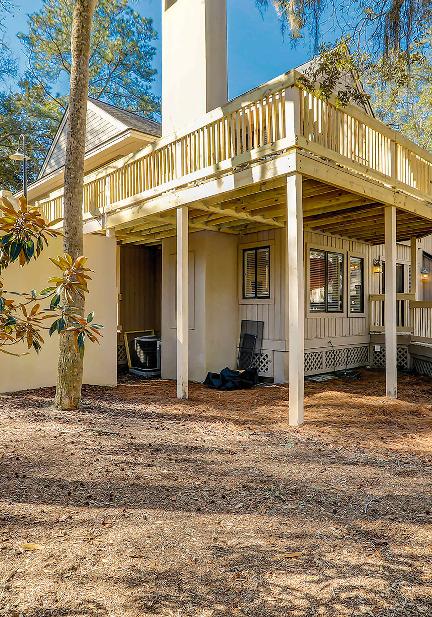 Relaxing First-Floor Condo | Spacious Deck + Remote Work Setup | Walk to Beach