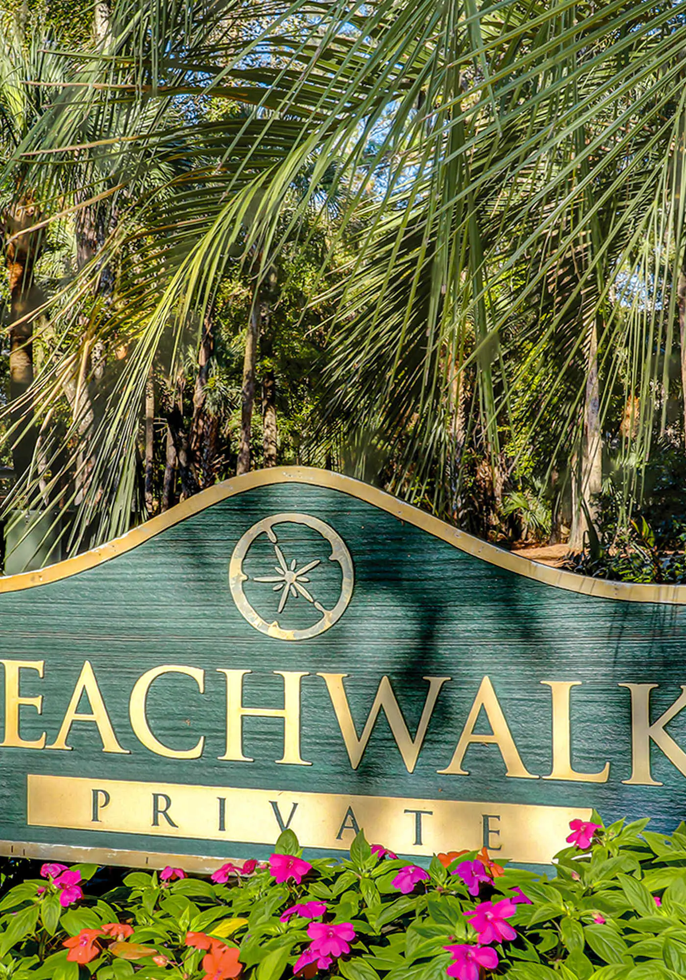 Relaxing First-Floor Condo | Spacious Deck + Remote Work Setup | Walk to Beach