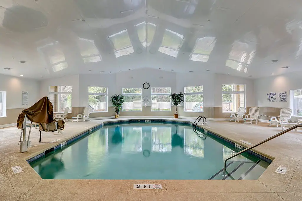 Oceanview condo at Port Royal with pools, tennis, & beach access