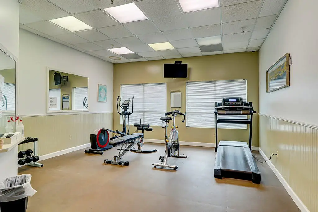 Oceanview condo at Port Royal with pools, tennis, & beach access