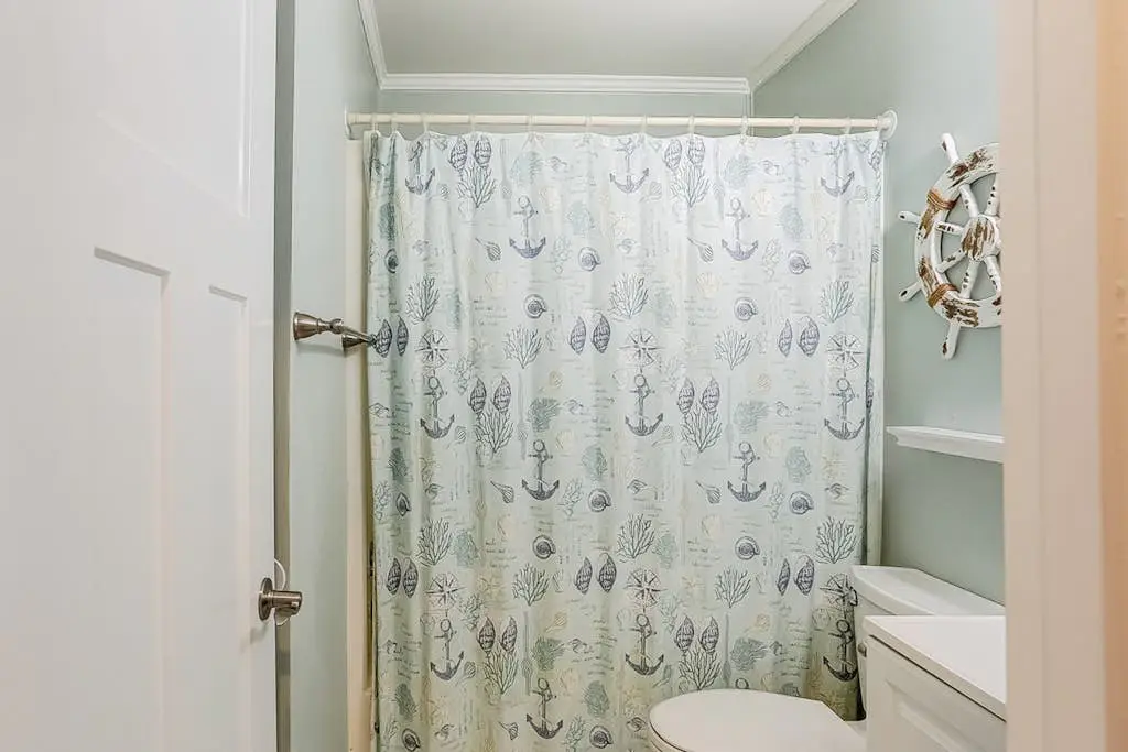 Oceanfront resort condo with WiFi, balcony, pool, grills, & beach access